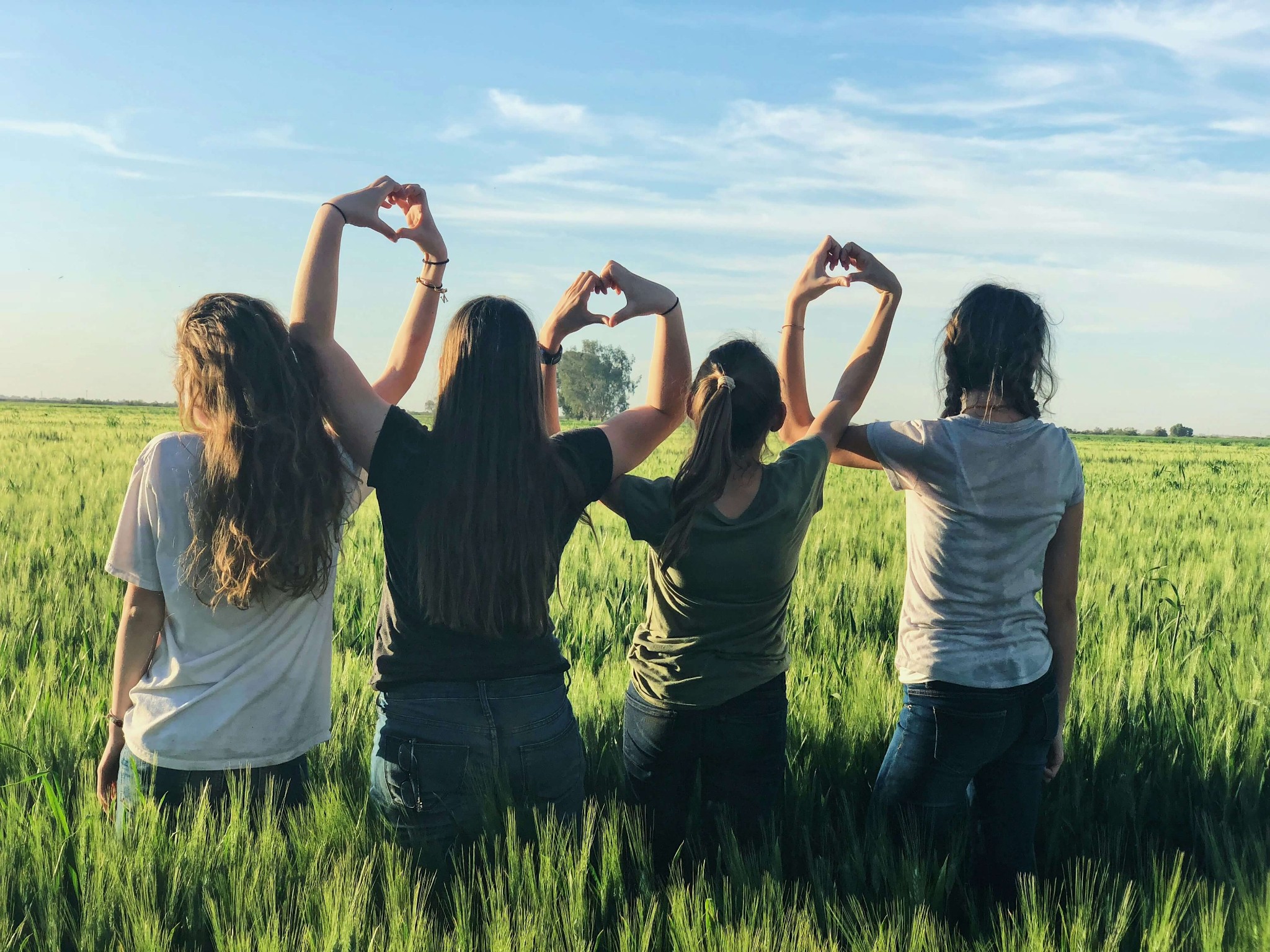 Back to School, Girls, Making Hearts with Hands, Off-Site Activity, Outdoors, Outside, Students, Small Group, Photograph